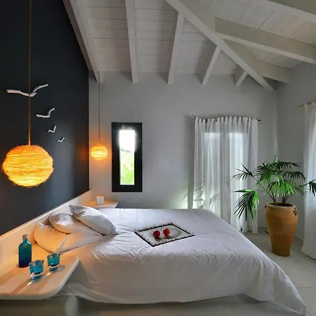 Bohemian Blue Vila *