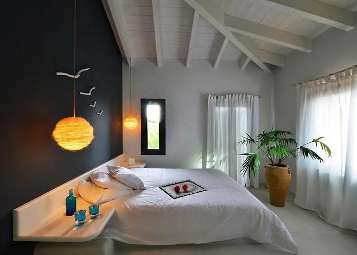 Bohemian Blue Vila *